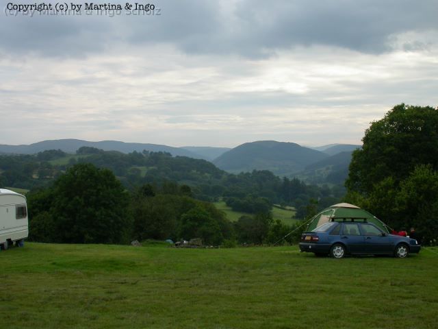 dscn0074.jpg - Hier haben wir das erste Mal Quartier bezogen. Der Campingplatz liegt in der N�he von Betws-y-Coed.