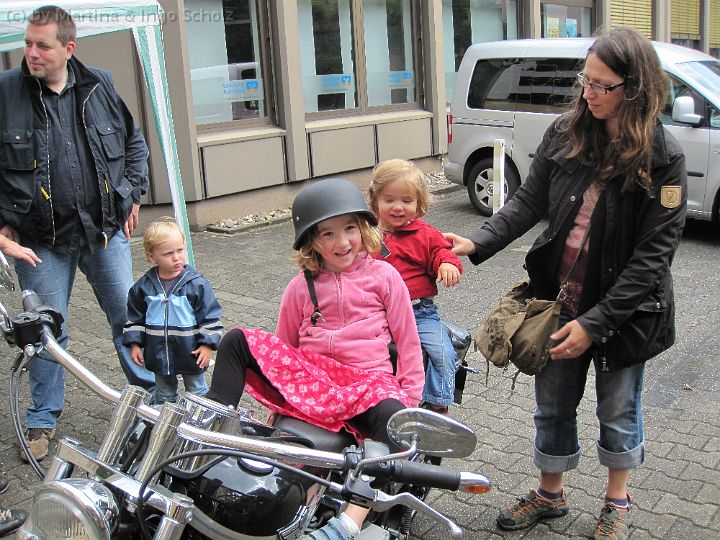 IMG_0322.JPG -                                